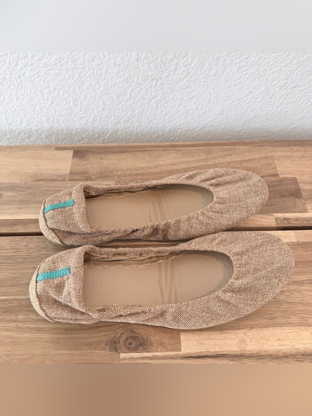 Tieks- Natural Brentwood Flats Size 8